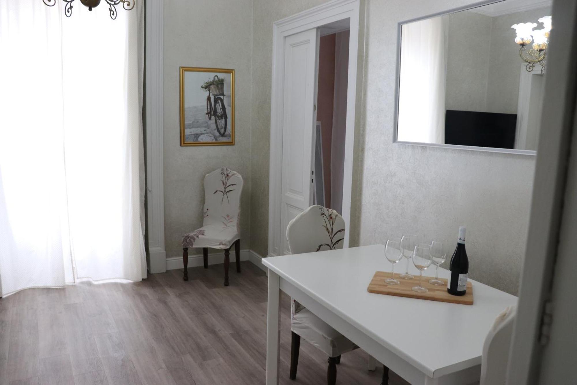 Machiavelli Home Catánia Buitenkant foto